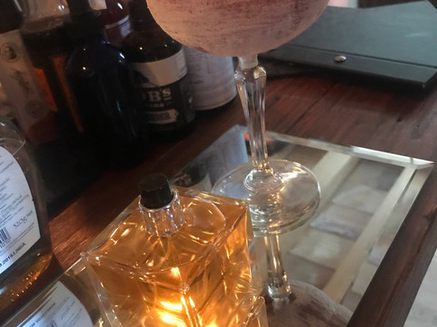 Clandestino Cocktail Club主图