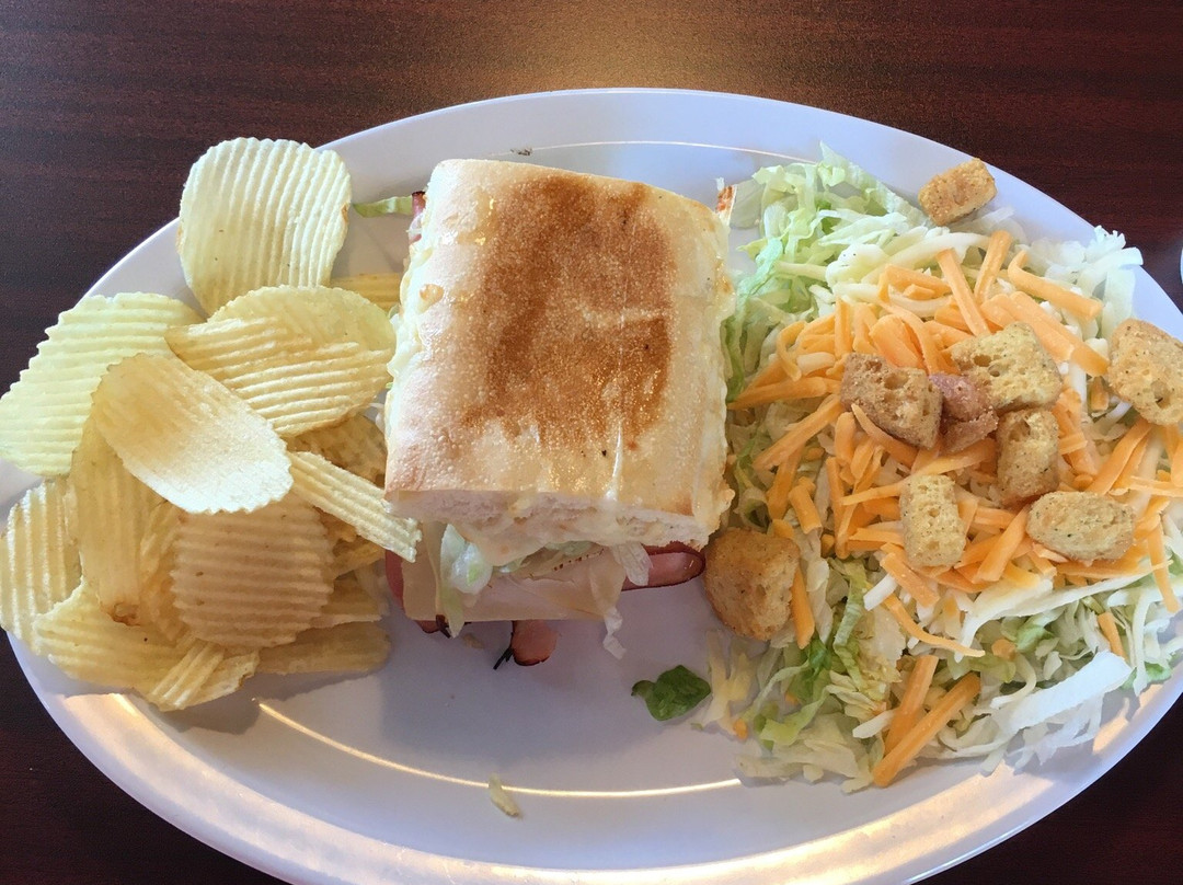 Angelo's Italian Eatery