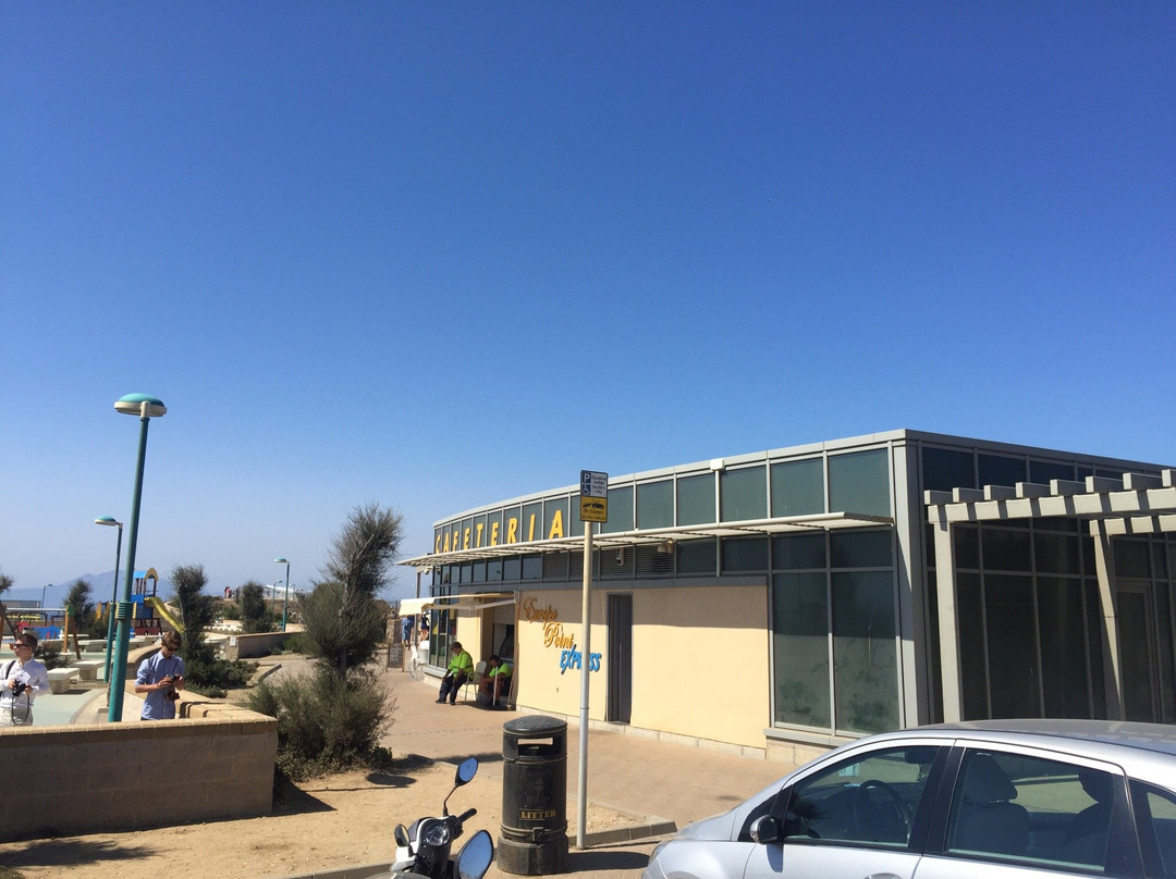 South District餐馆和美食-Europa Point Cafe