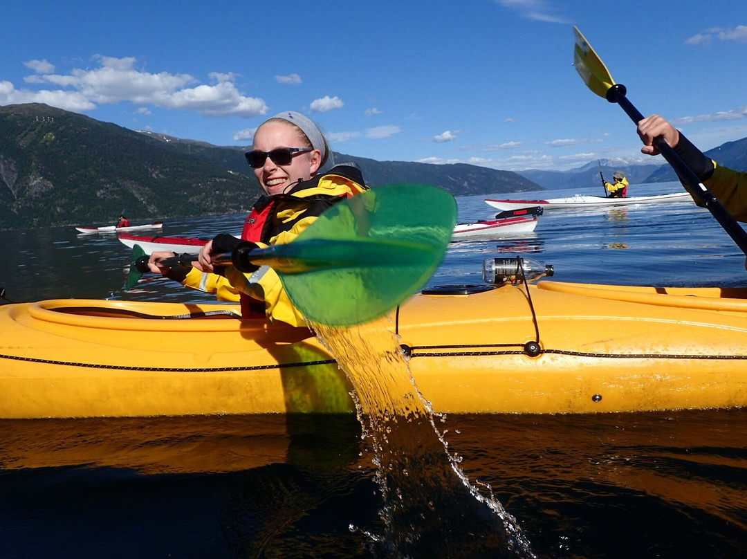 Gone Paddling-Balestrand必去景点