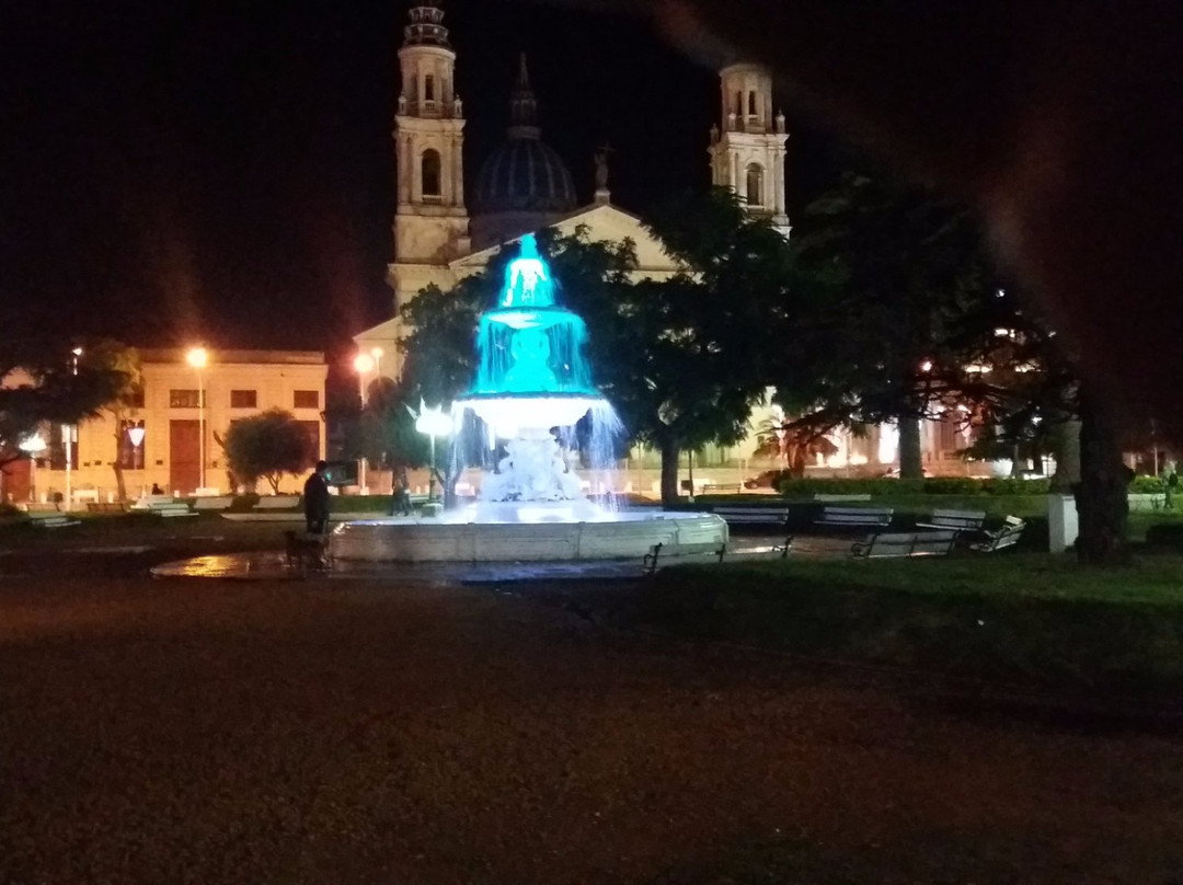 Plaza 1 de Mayo-Parana必去景点