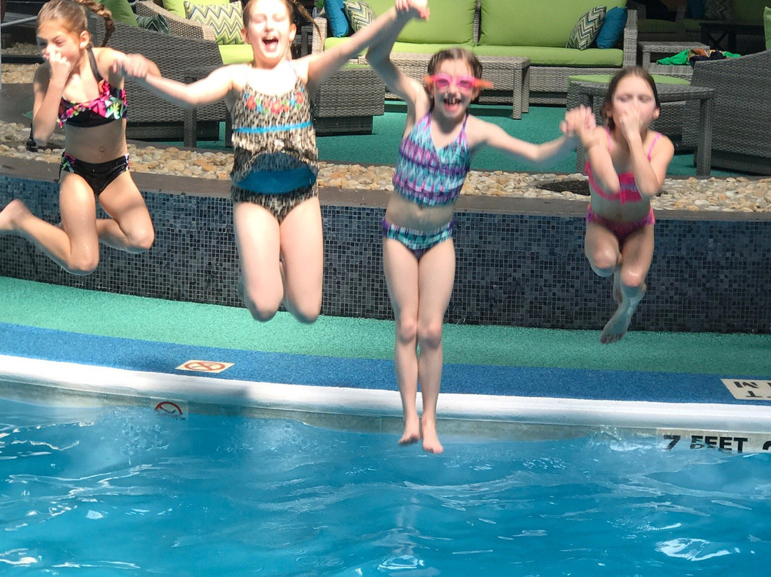 The Reef Beach Club & Pool-尼亚加拉大瀑布必去景点