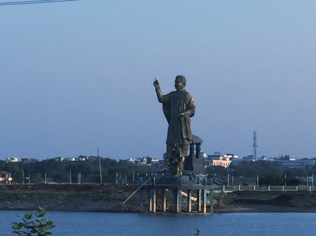 Basaveshwara Statue景点图片