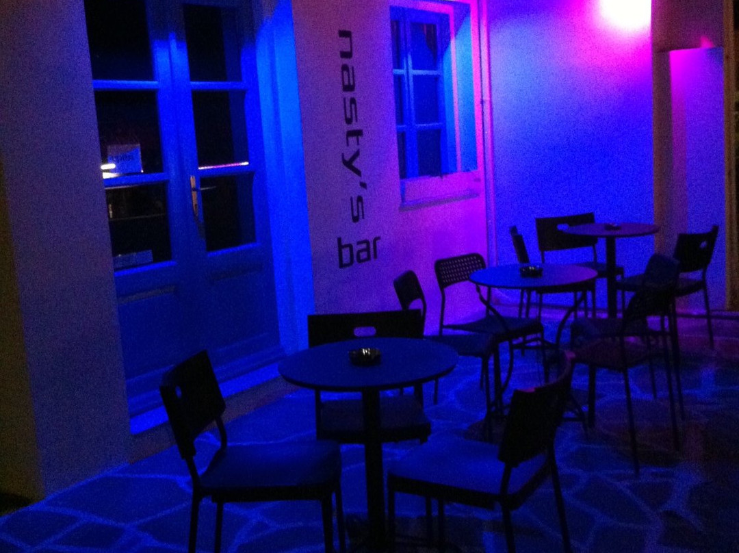 Ampelas旅游景点-Nasty's Bar