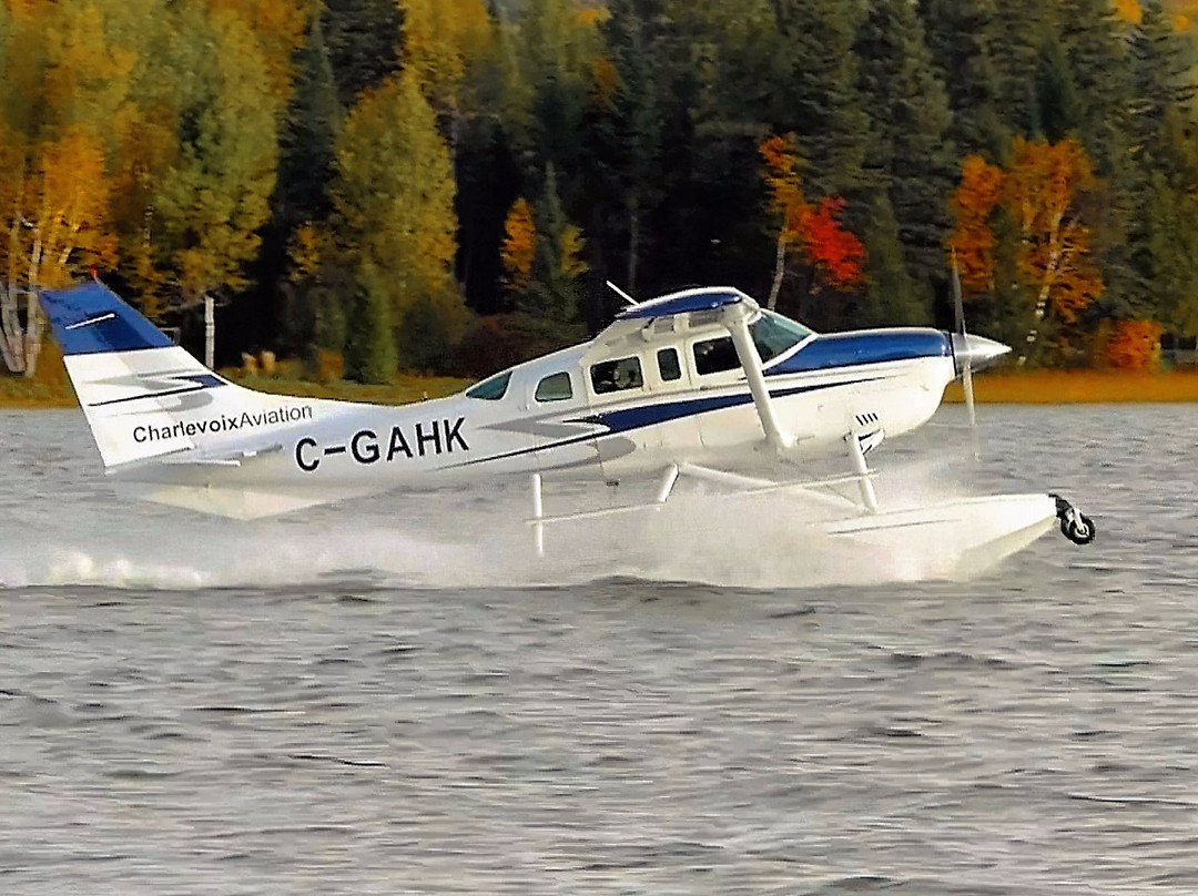 Charlevoix Aviation.-Saint Aime Des Lacs必去景点