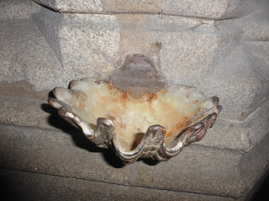 Eglise St Jean D'Ambert景点图片