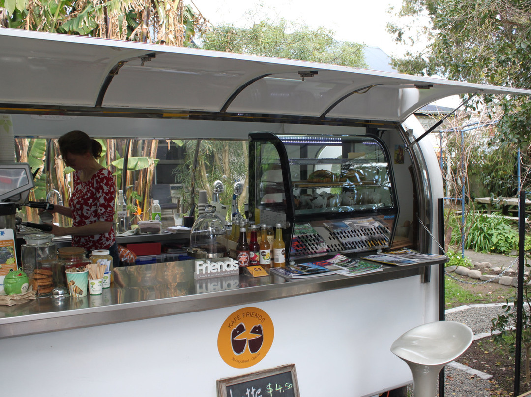 Central Oasis Backpackers