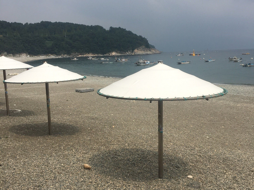Manseongri Black Sand Beach-丽水市必去景点