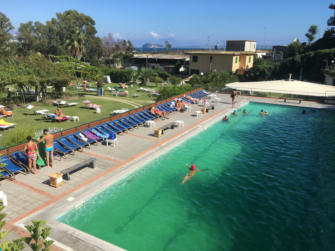 Arco Felice旅游景点-Terme Stufe Di Nerone