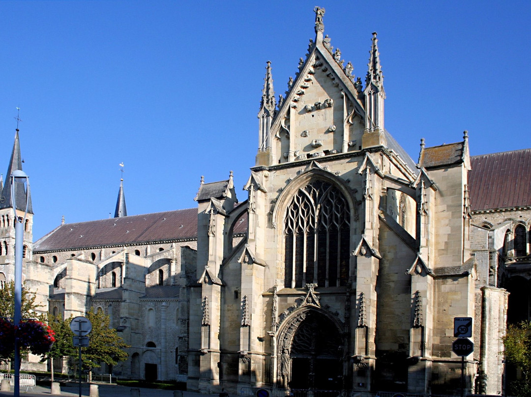 Basilique Saint-Remi景点图片