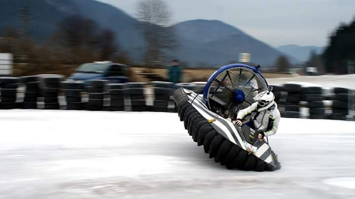 Ice Driving景点图片