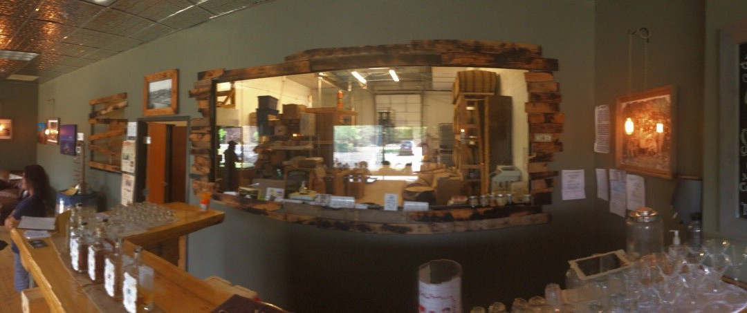 State 38 Distilling-戈尔登必去景点