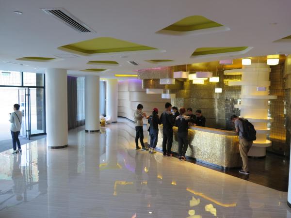 桔子酒店（青岛五四广场店）-浴室