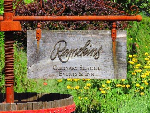 Ramekins Sonoma Valley Culinary School景点图片