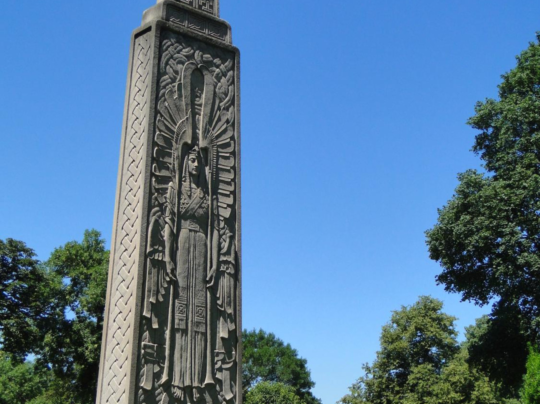 Forest Home Cemetery-Forest Park必去景点