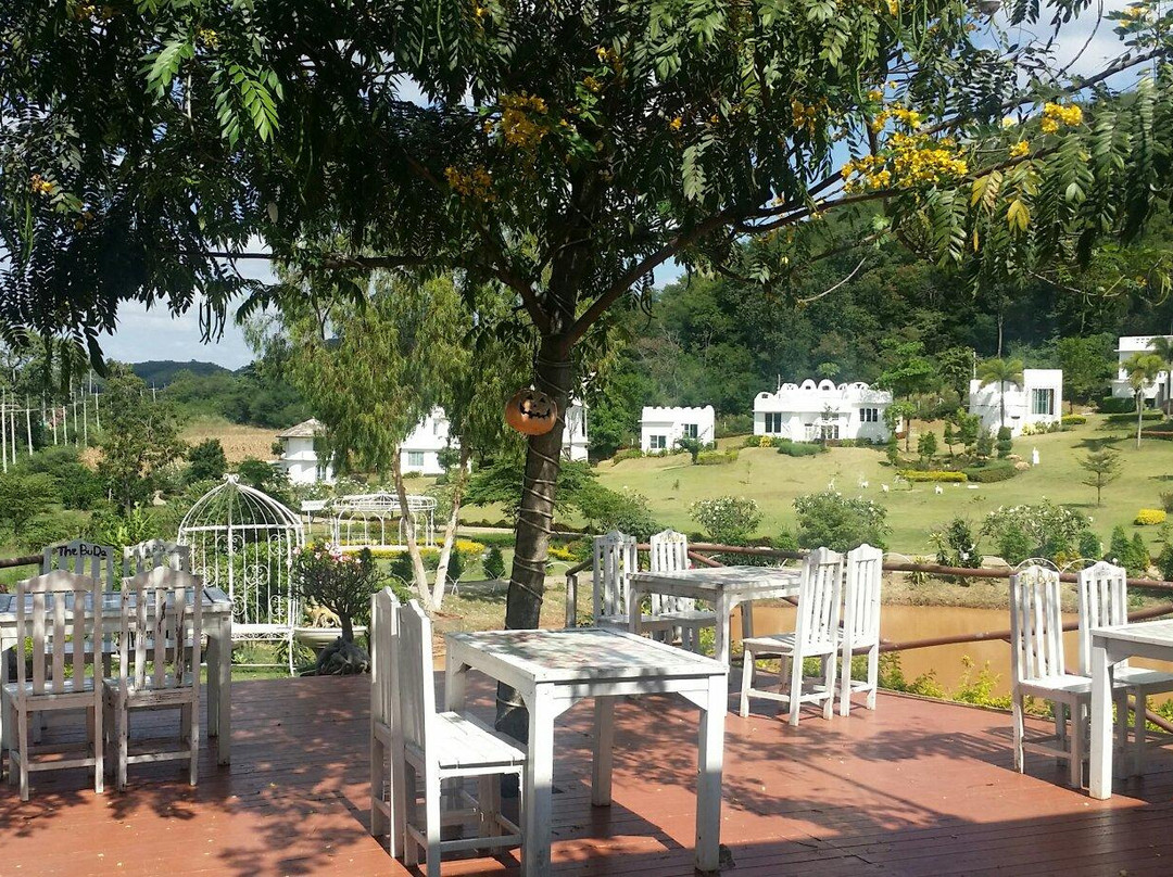 The Buda Muaklek Resort主图