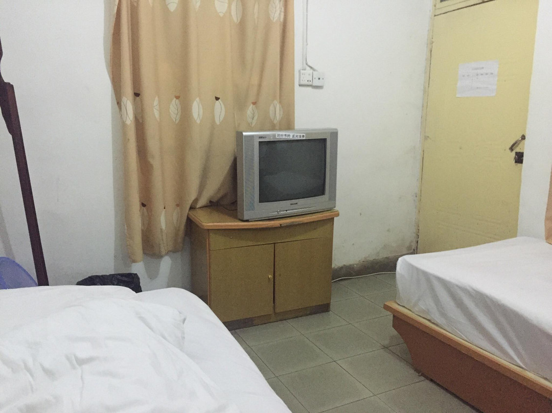 华山东峰饭店主图