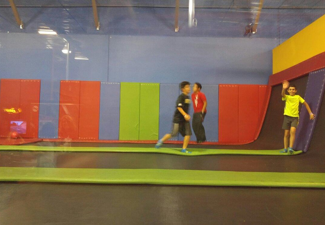 Arizona Air Time Jump Center-斯科茨代尔必去景点