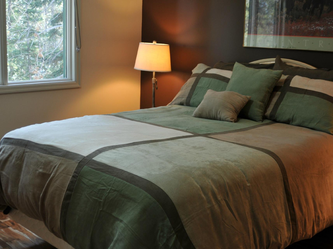 Mount Engadine酒店住宿-Grandview Chalet B&B