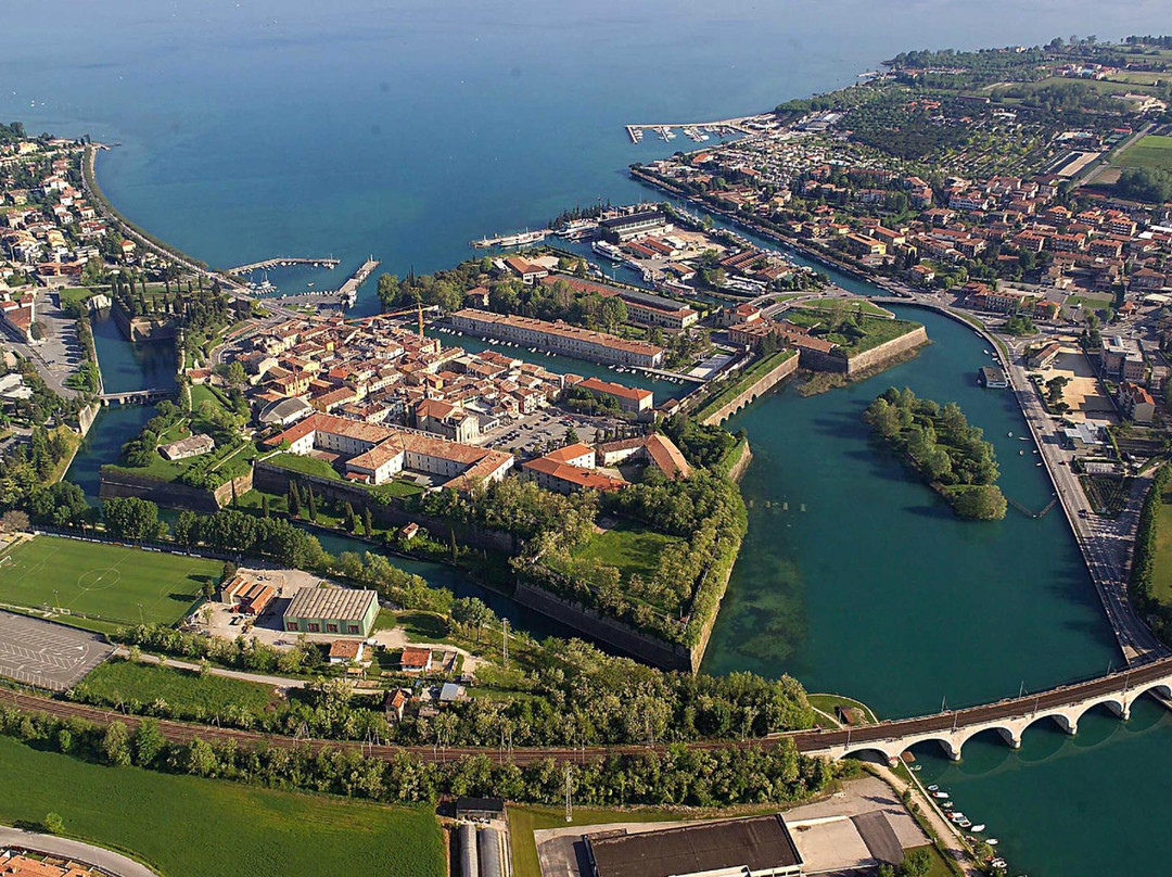 Tourism Peschiera InfoPoint景点图片