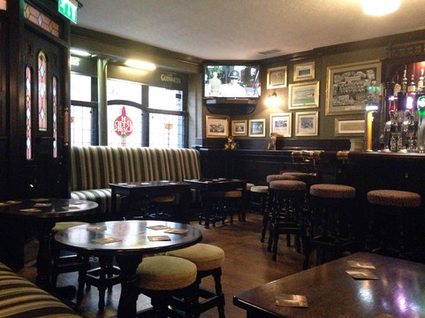 Myles Breens Bar-利默里克必去景点