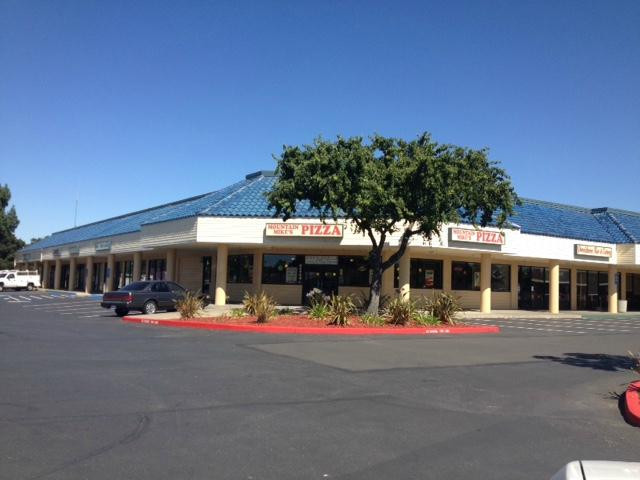 Oakley餐馆和美食-Mountain Mike's