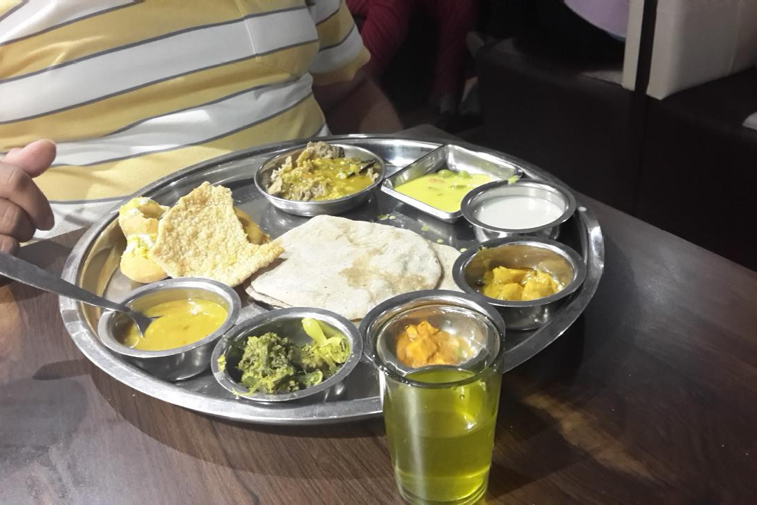 Khalumbre餐馆和美食-Shree Baba Ramdev Dhaba