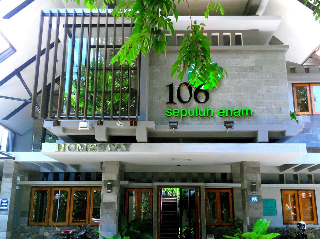 Rungkut Menanggal酒店住宿-Sepuluh Enam Homestay