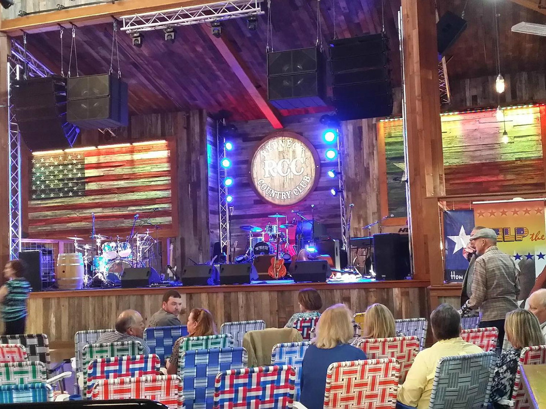 Republic Country Club & BBQ-斯塔福德必去景点