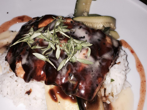 Midgley's Public House