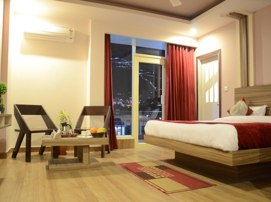 Hotel The Leaf主图