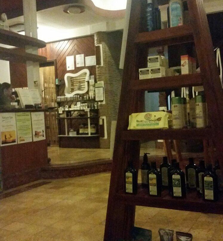 自然水疗中心景点图片