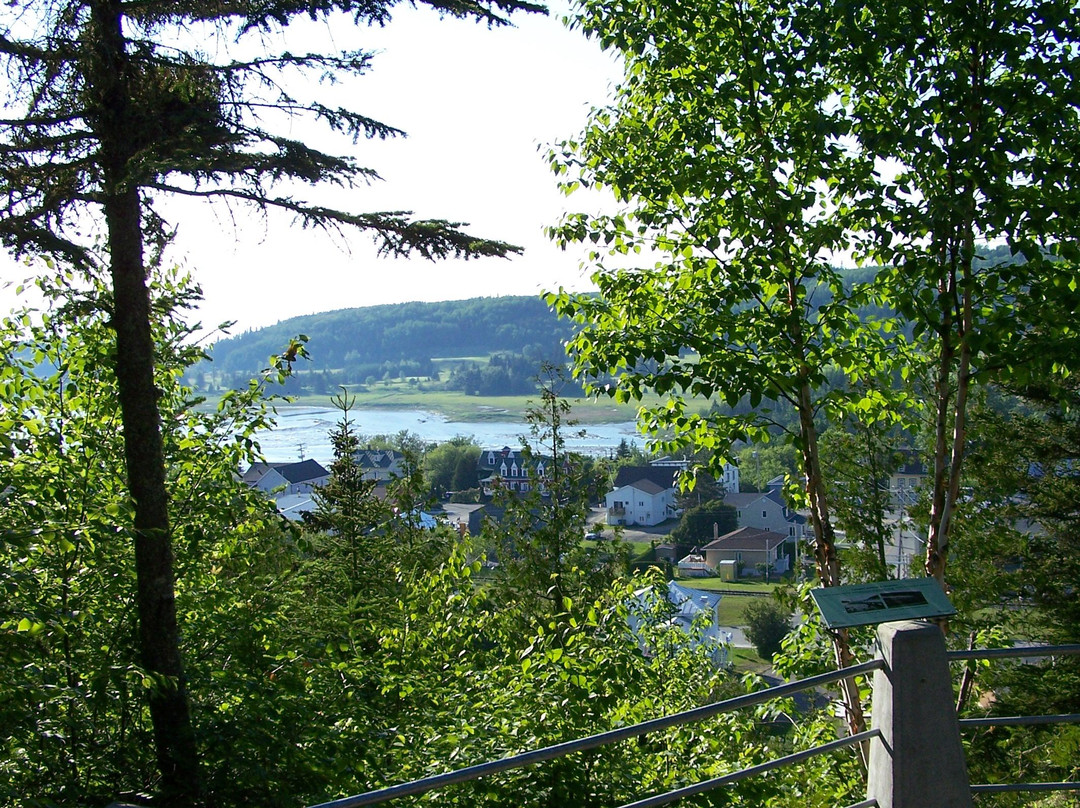 Parc Du Mont Saint-Louis-Le Bic必去景点