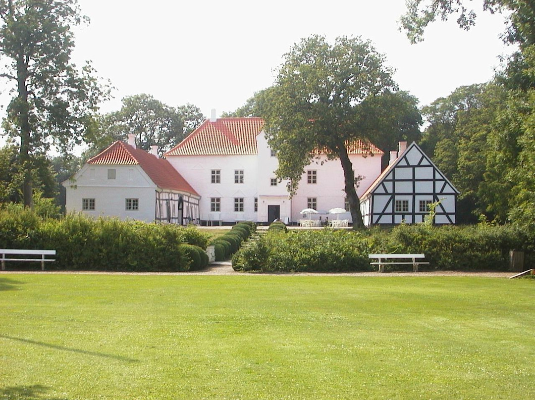 Herregaarden Bratskov-布罗斯特必去景点
