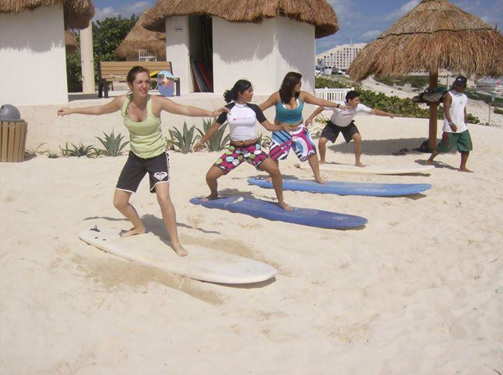 Cancunsurfing Academia Mexicana de Surf-坎昆必去景点