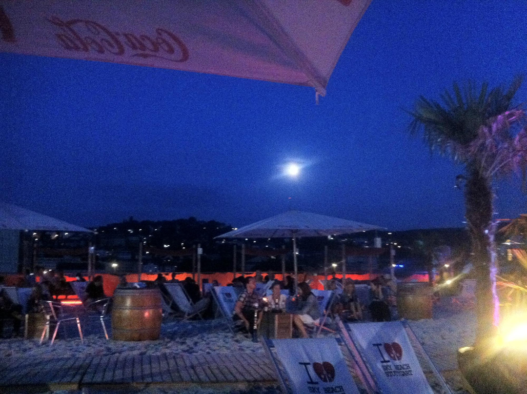 Sky Beach Stuttgart景点图片