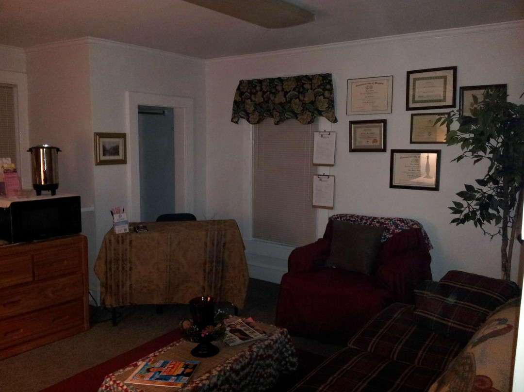 Blessings Therapeutic Massage & Spa-哈里森堡必去景点