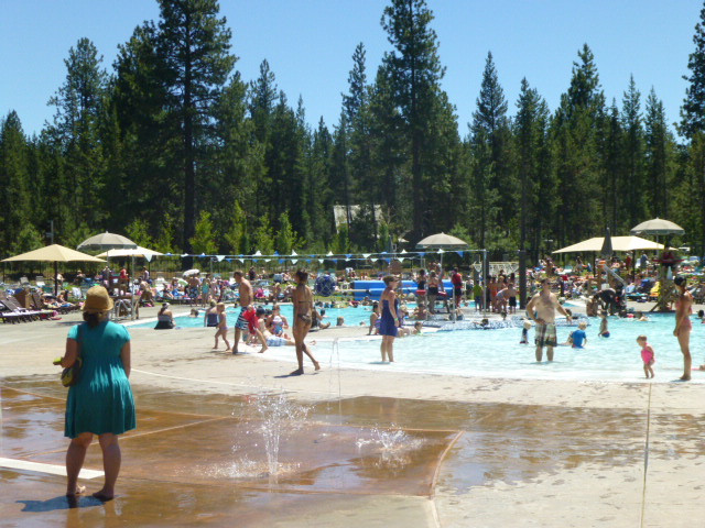 Sunriver Homeowners Aquatic & Recreation Center-太阳河必去景点