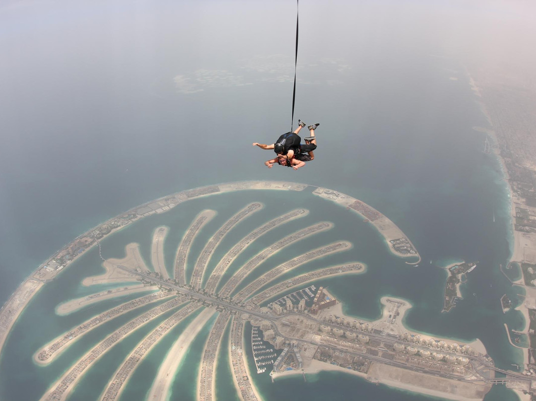 迪拜天空跳伞之旅-迪拜必去景点