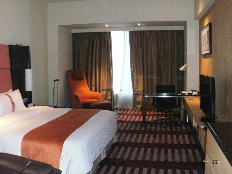 上海虹桥西郊假日酒店主图