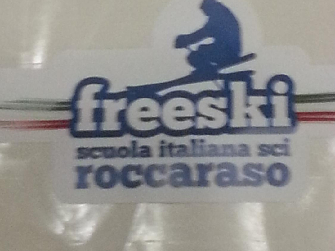 Scuola Sci Freeski-罗卡拉索必去景点