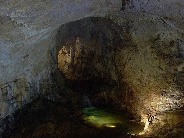 Hwanseongul Cave-三陟市必去景点