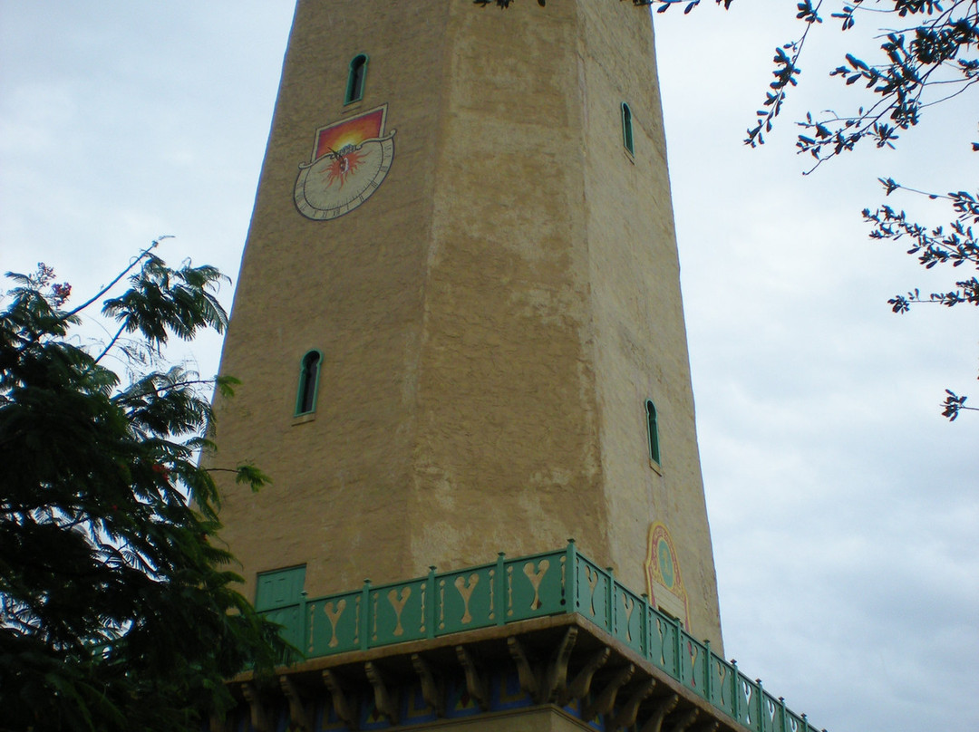 Alhambra Water Tower-科勒尔盖布尔斯必去景点