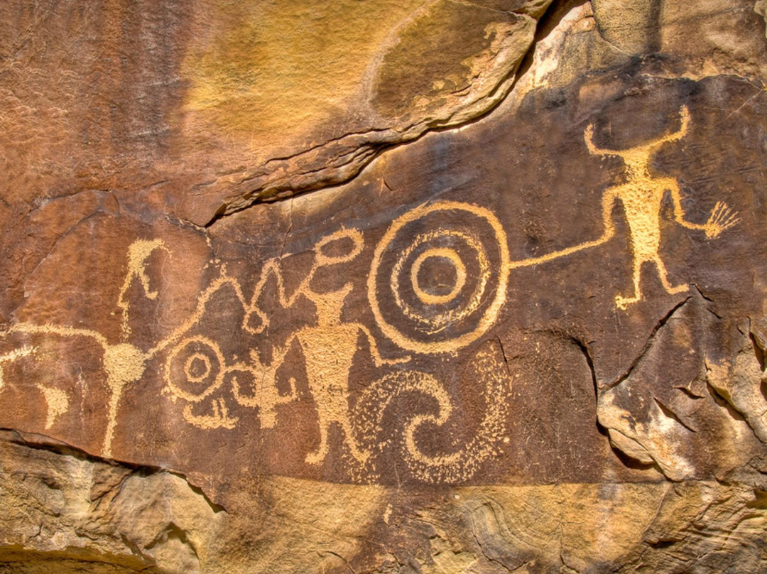 McKee Springs Petroglyphs-Jensen必去景点