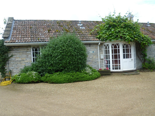 The Lynch Country House