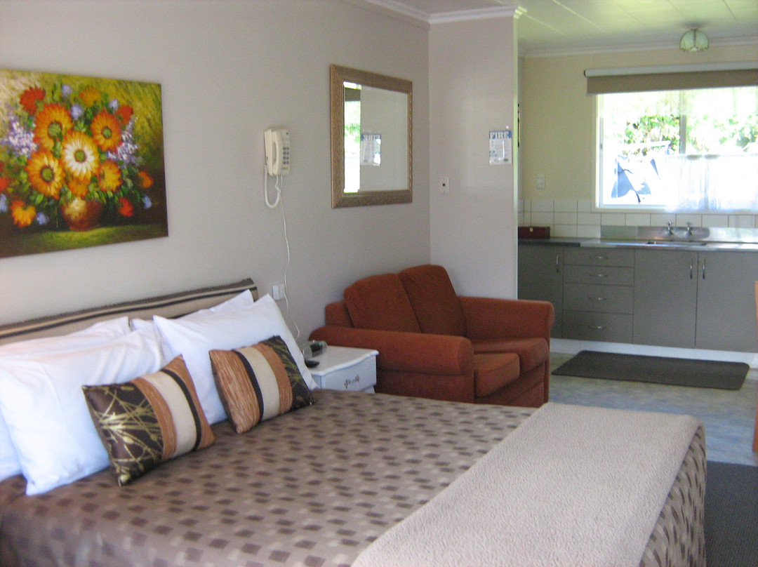 White Eagle Motel主图