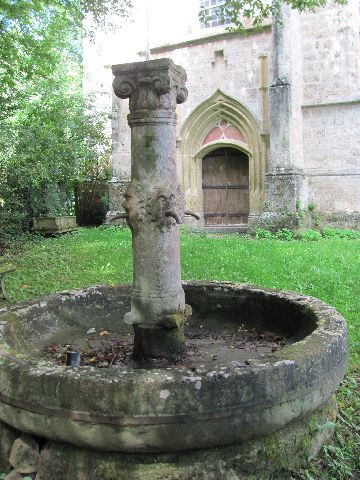 Heilig Kreuz kirche景点图片