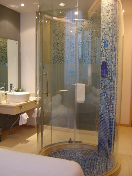 柏丽艾尚酒店(长沙贺龙体育馆侯家塘地铁站店)主图