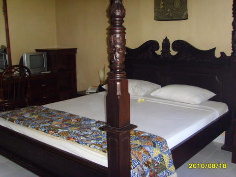 阿迪拉玛海滩酒店