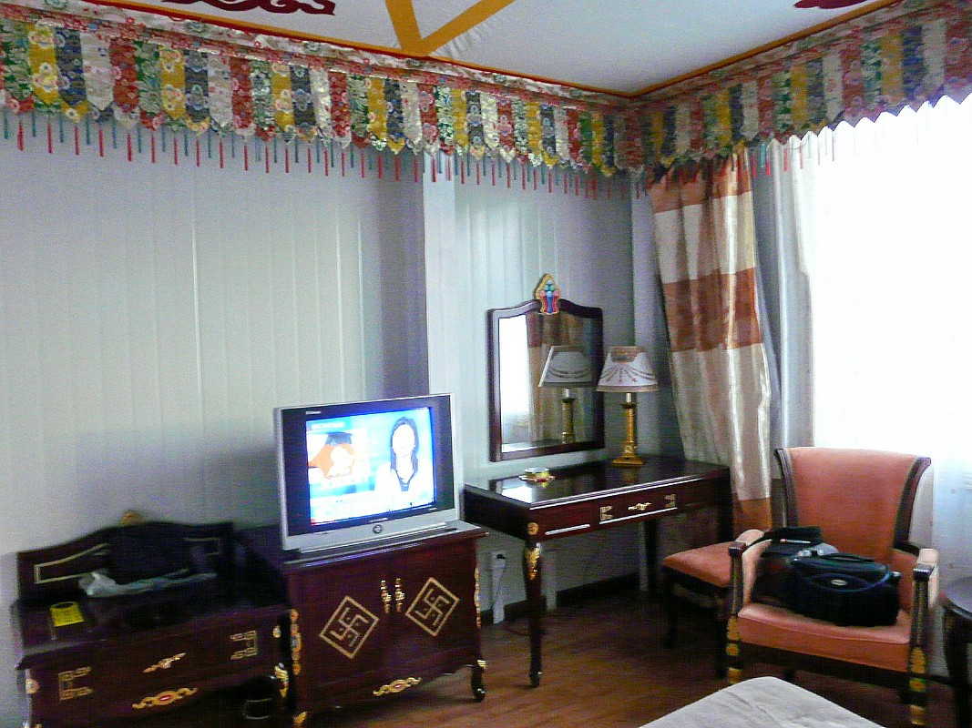 金银滩藏家风情苑主图